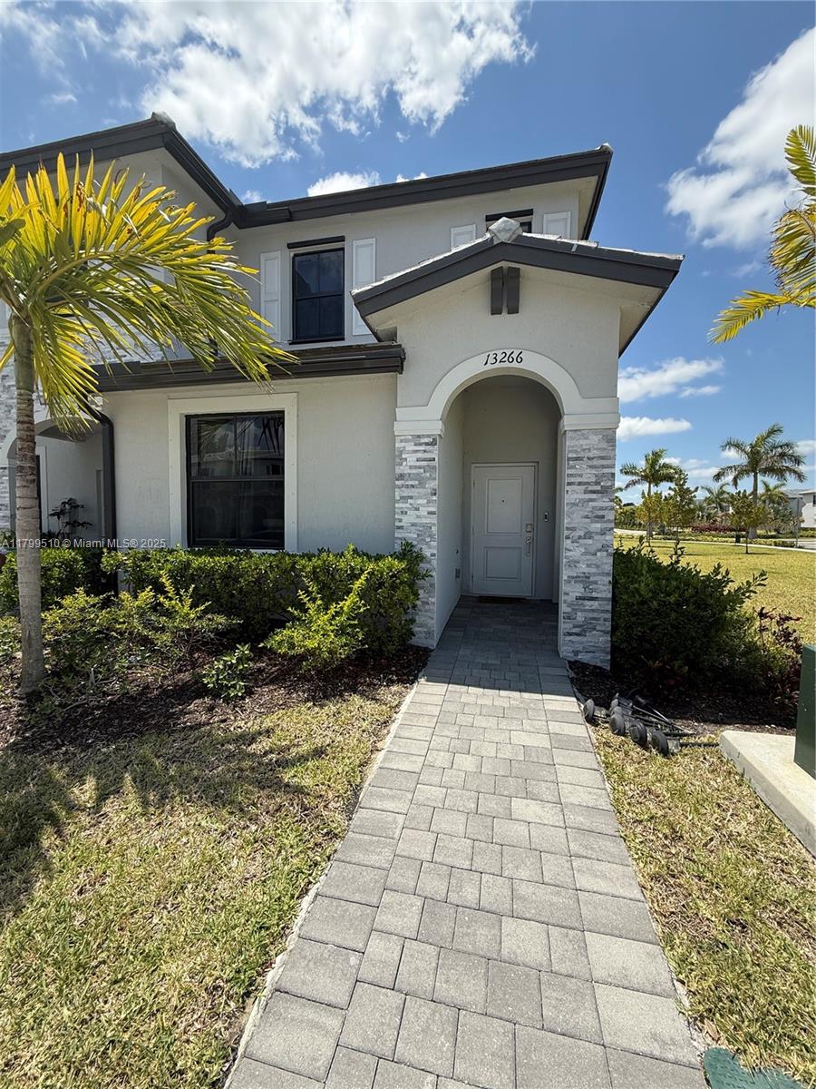 Rental Property at 13266 Sw 285th St, Homestead, Miami-Dade County, Florida - Bedrooms: 3 
Bathrooms: 3  - $3,400 MO.