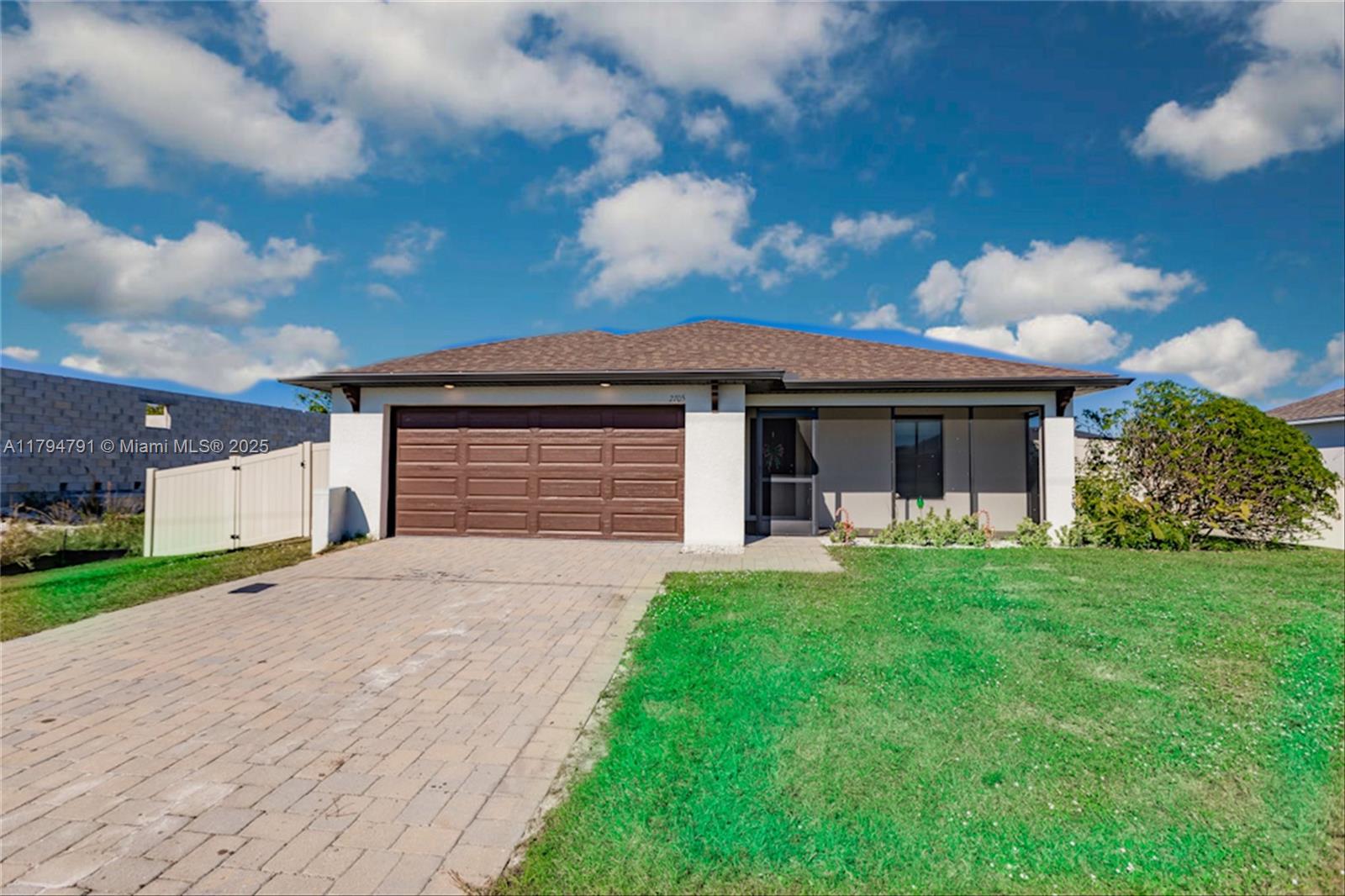 2705 Nw 5th Ter, Cape Coral, Lee County, Florida - 3 Bedrooms  
2 Bathrooms - 
