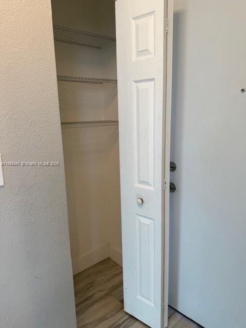 POLYNESIAN GARDENS CONDOM - Residential Lease