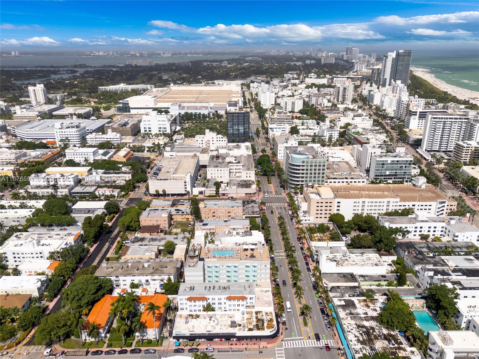 THE BENNETT CONDO - Residential