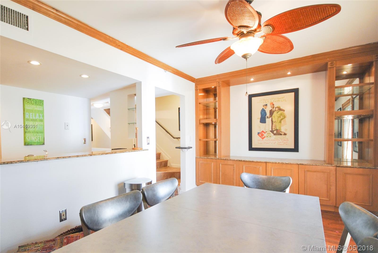 VILLAS AT SOUTH BEACH CON - Residential Lease