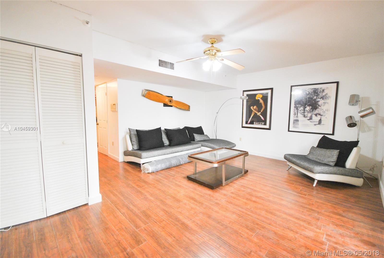 VILLAS AT SOUTH BEACH CON - Residential Lease