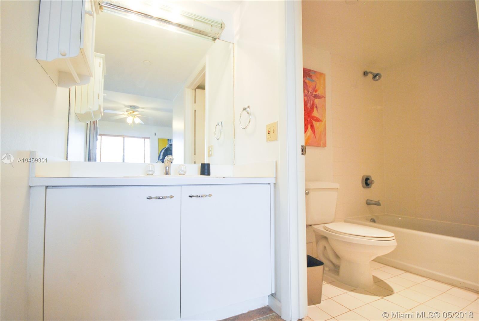 VILLAS AT SOUTH BEACH CON - Residential Lease