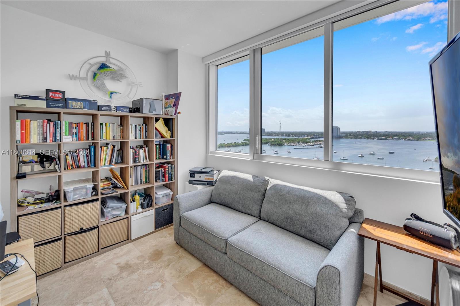 BLUE BAY TOWER CONDO - Residential