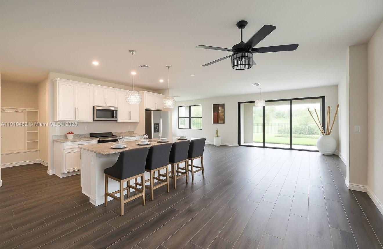 OAK TREE PROPERTY REDEVEL - Residential