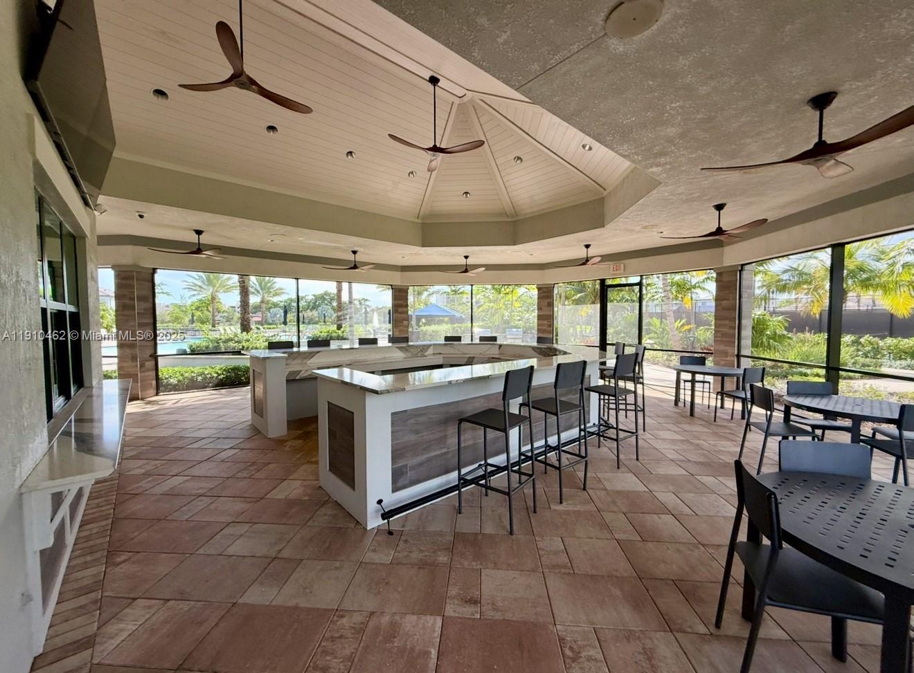 OAK TREE PROPERTY REDEVEL - Residential