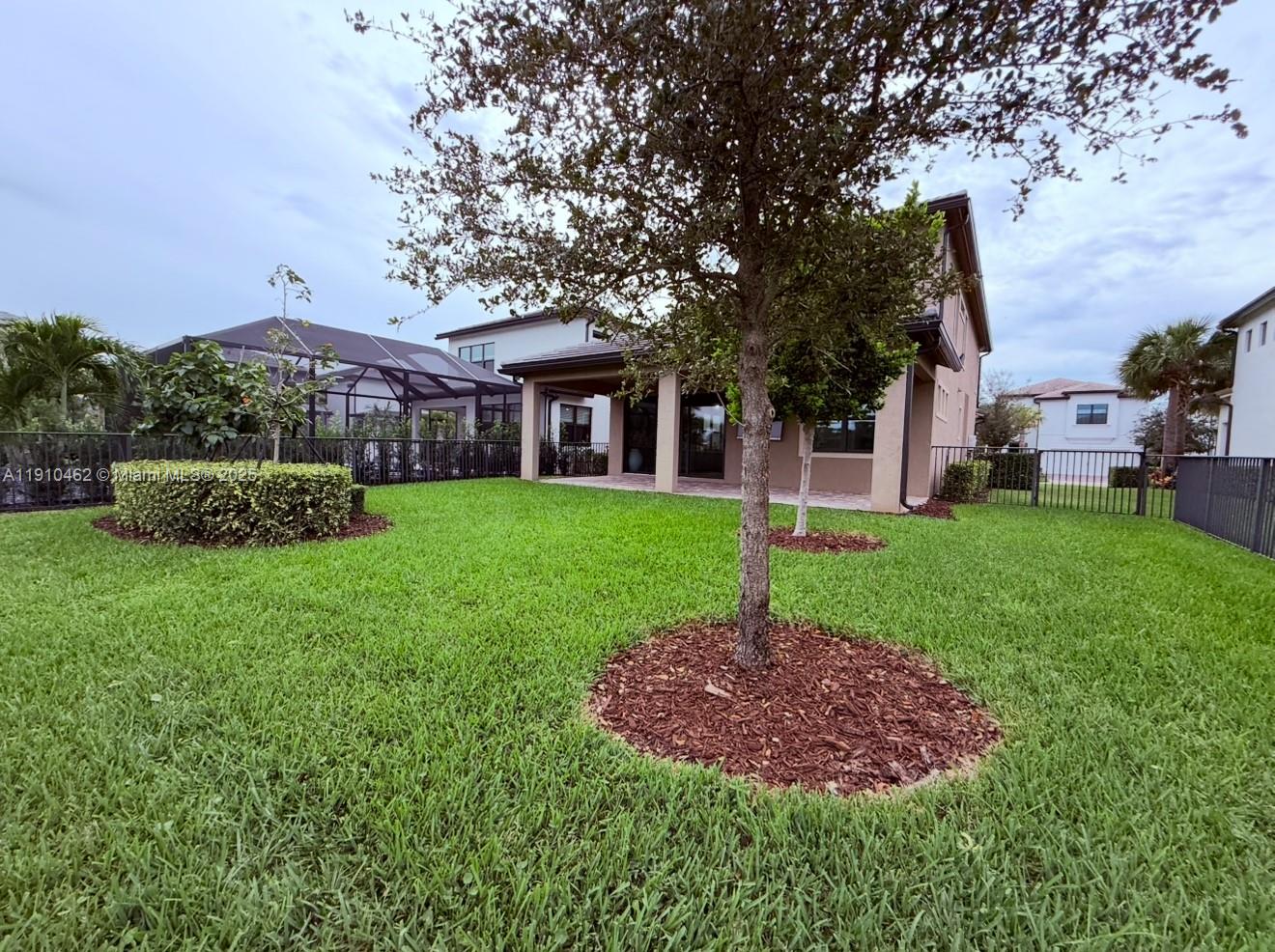 OAK TREE PROPERTY REDEVEL - Residential