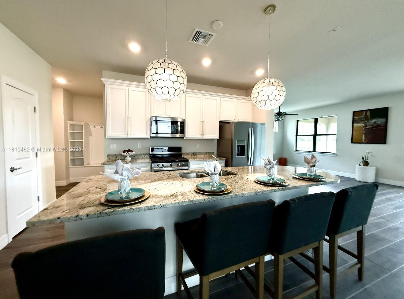 OAK TREE PROPERTY REDEVEL - Residential