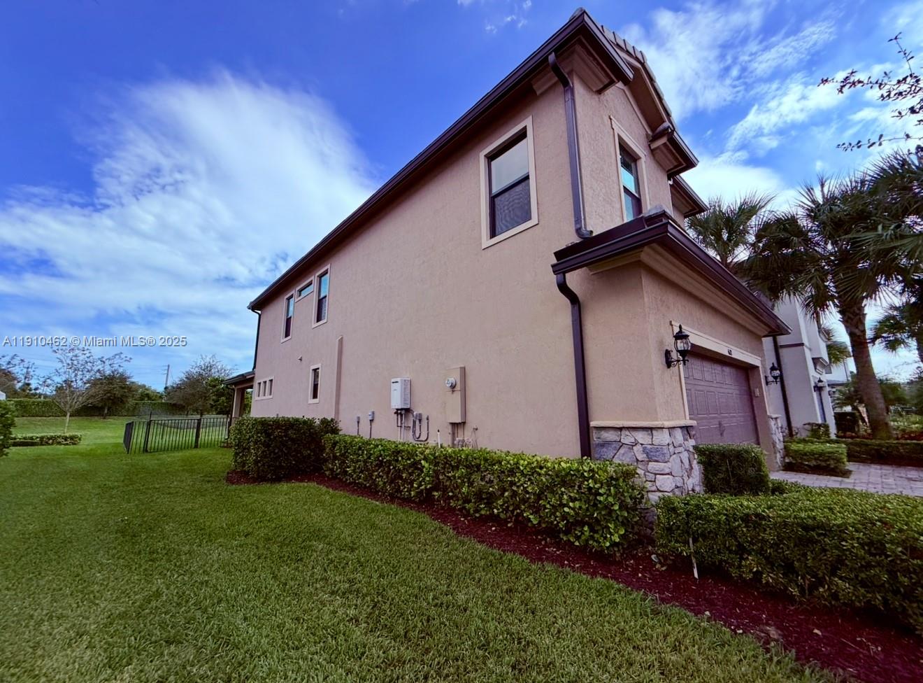 OAK TREE PROPERTY REDEVEL - Residential