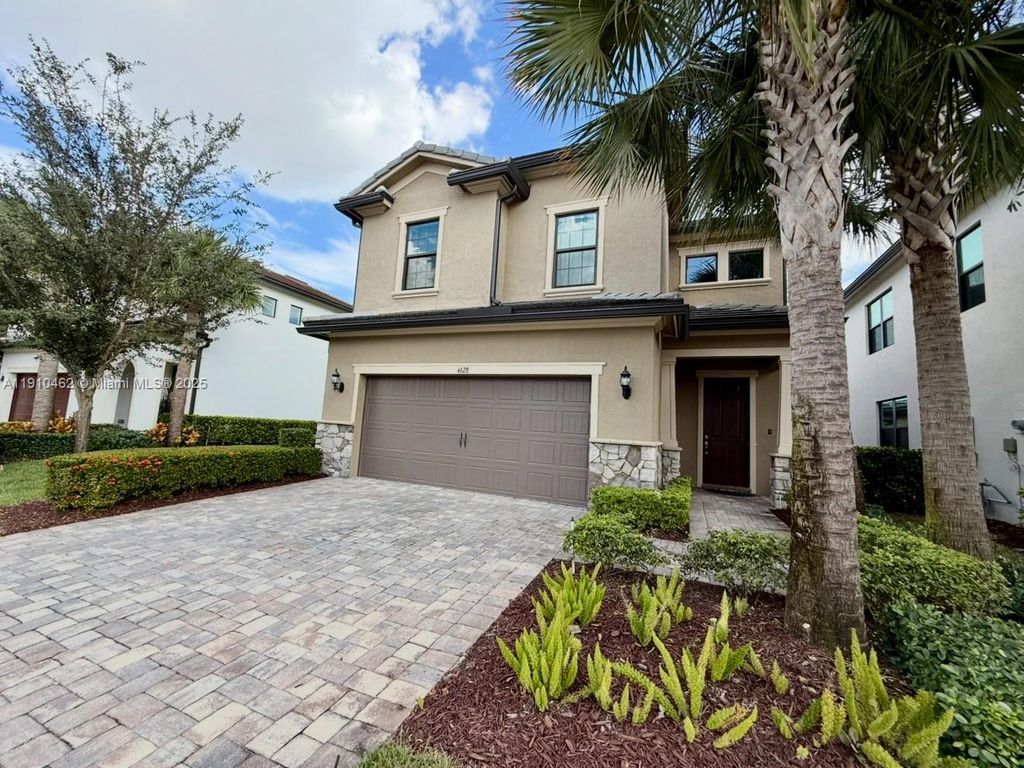 Photo of 4628 E Pinehurst Trl E, Oakland Park, FL 33309 (MLS # A11910462)