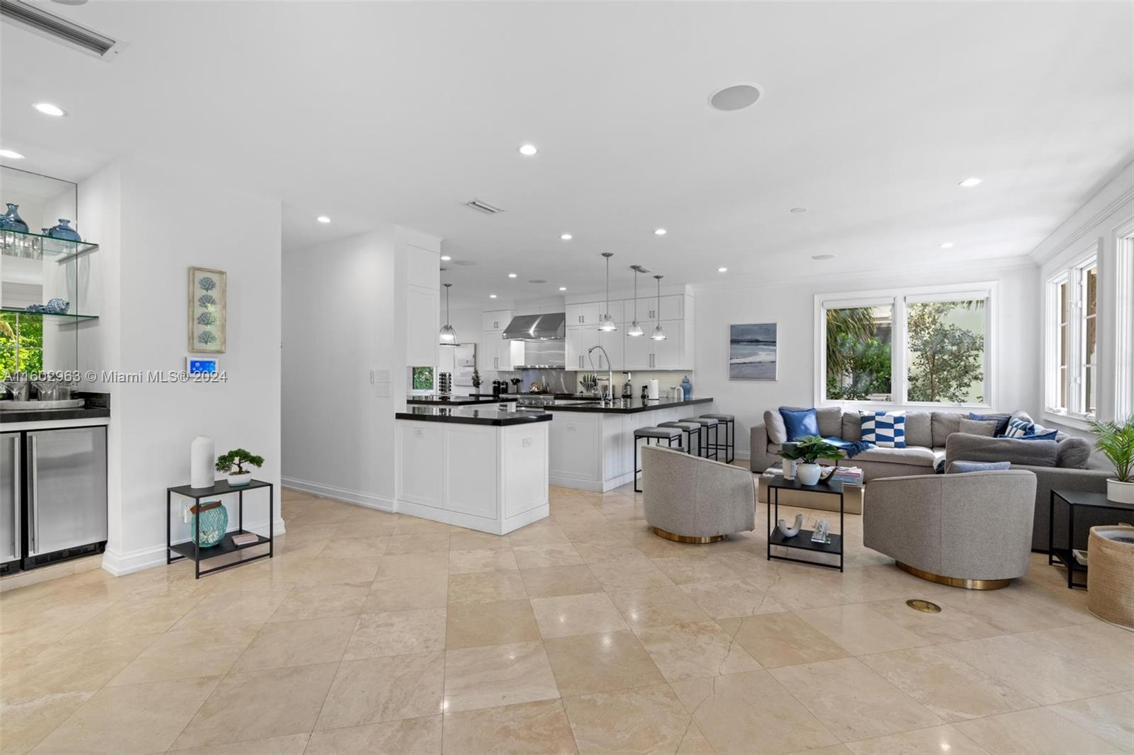 HOLLYWOOD CENTRAL BEACH - Residential