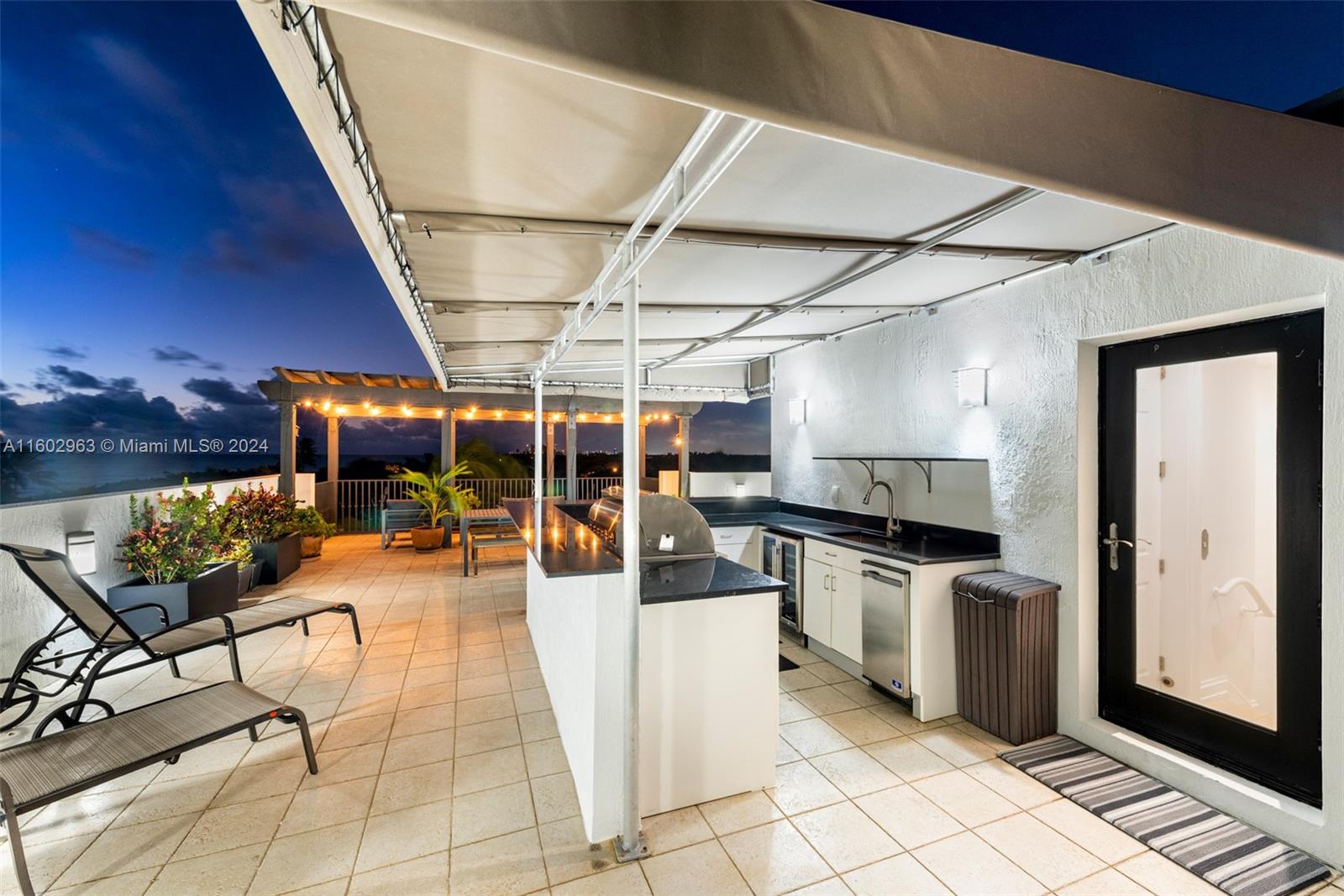 HOLLYWOOD CENTRAL BEACH - Residential