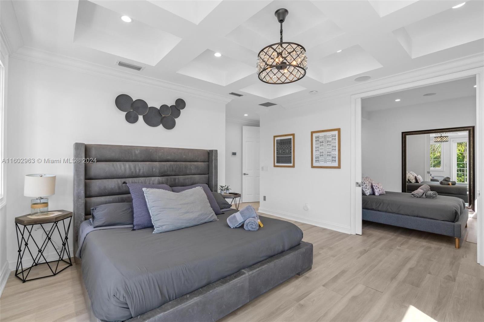 HOLLYWOOD CENTRAL BEACH - Residential