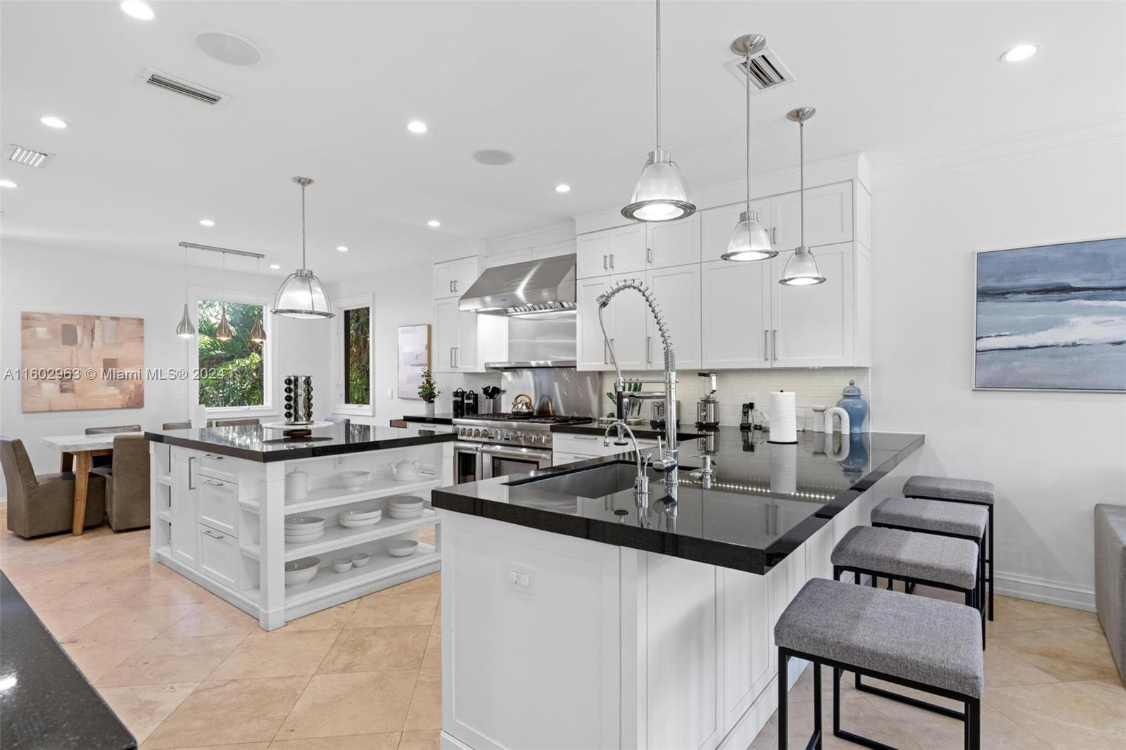 HOLLYWOOD CENTRAL BEACH - Residential