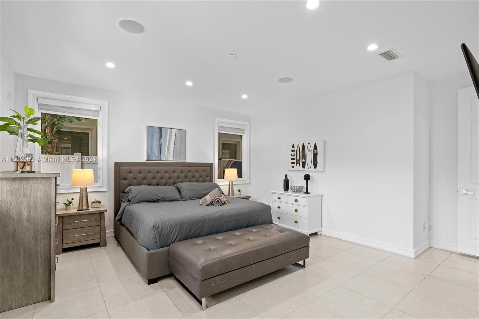 HOLLYWOOD CENTRAL BEACH - Residential