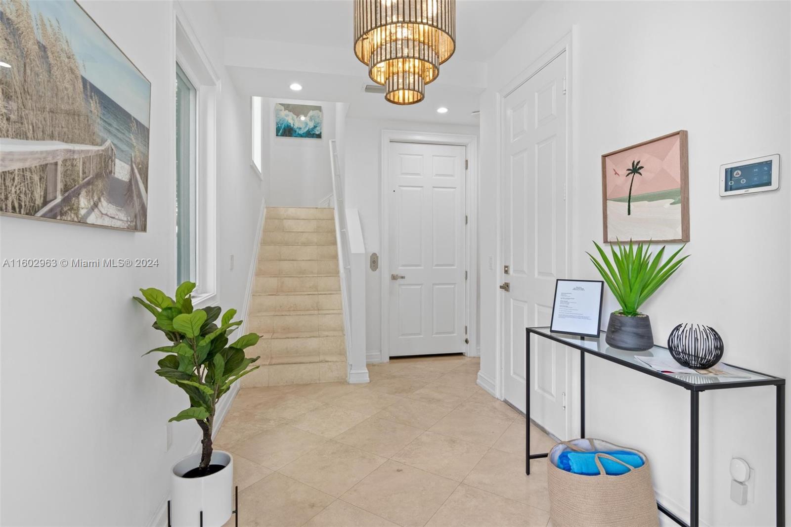 HOLLYWOOD CENTRAL BEACH - Residential