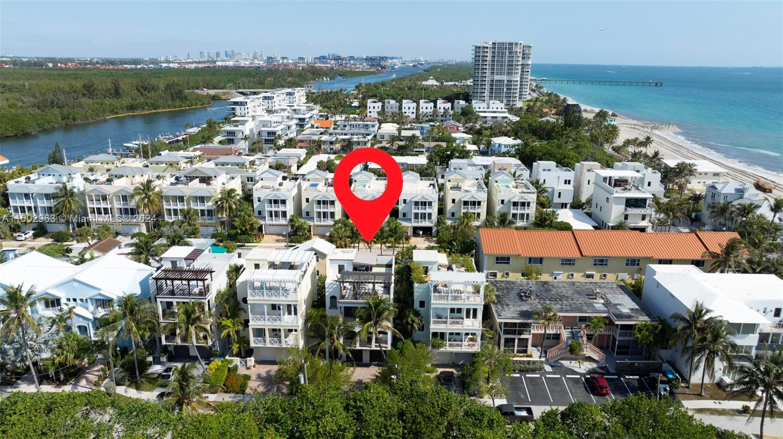 HOLLYWOOD CENTRAL BEACH - Residential