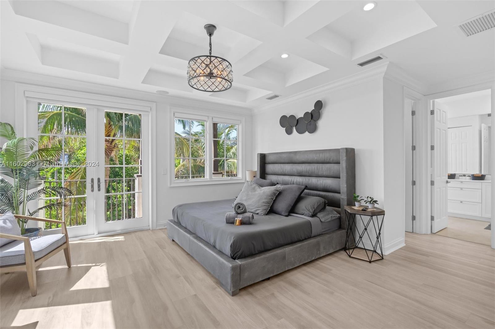 HOLLYWOOD CENTRAL BEACH - Residential