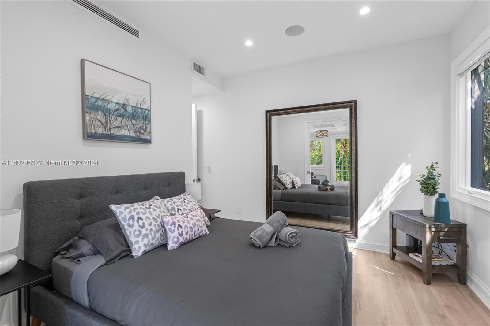 HOLLYWOOD CENTRAL BEACH - Residential