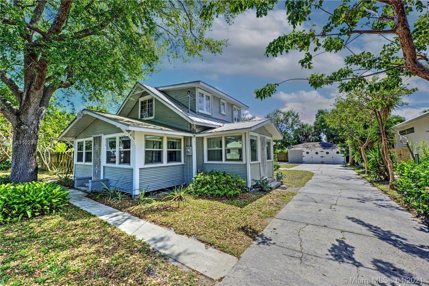 Historic 1 1/2 story 1930 Bungalow in central Stuart. Sitting on an amazing, seldom found double lot. By the way
the seller, may entertain splitting them and selling Just the house for a great price!! Charming it is!! and the
location is hard to beat! Two blocks from Cleveland Clinic Martin Health, .4 miles to Memorial Park about a half mile
to downtown Stuart and less than 5 miles to Stuart Beach and boat ramp. Let your imagination run wild with this
incredible opportunity. This property has a large pool that was filled in for a garden and some cool old out buildings
for your extra stuff. The possibilities are endless. All sizes are approximate.