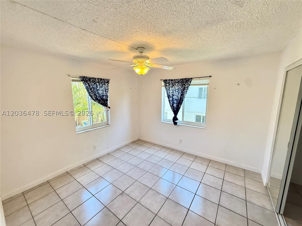 Photo of 912 NE 17th Ct #4, Fort Lauderdale, FL 33305 (MLS # A12036478)