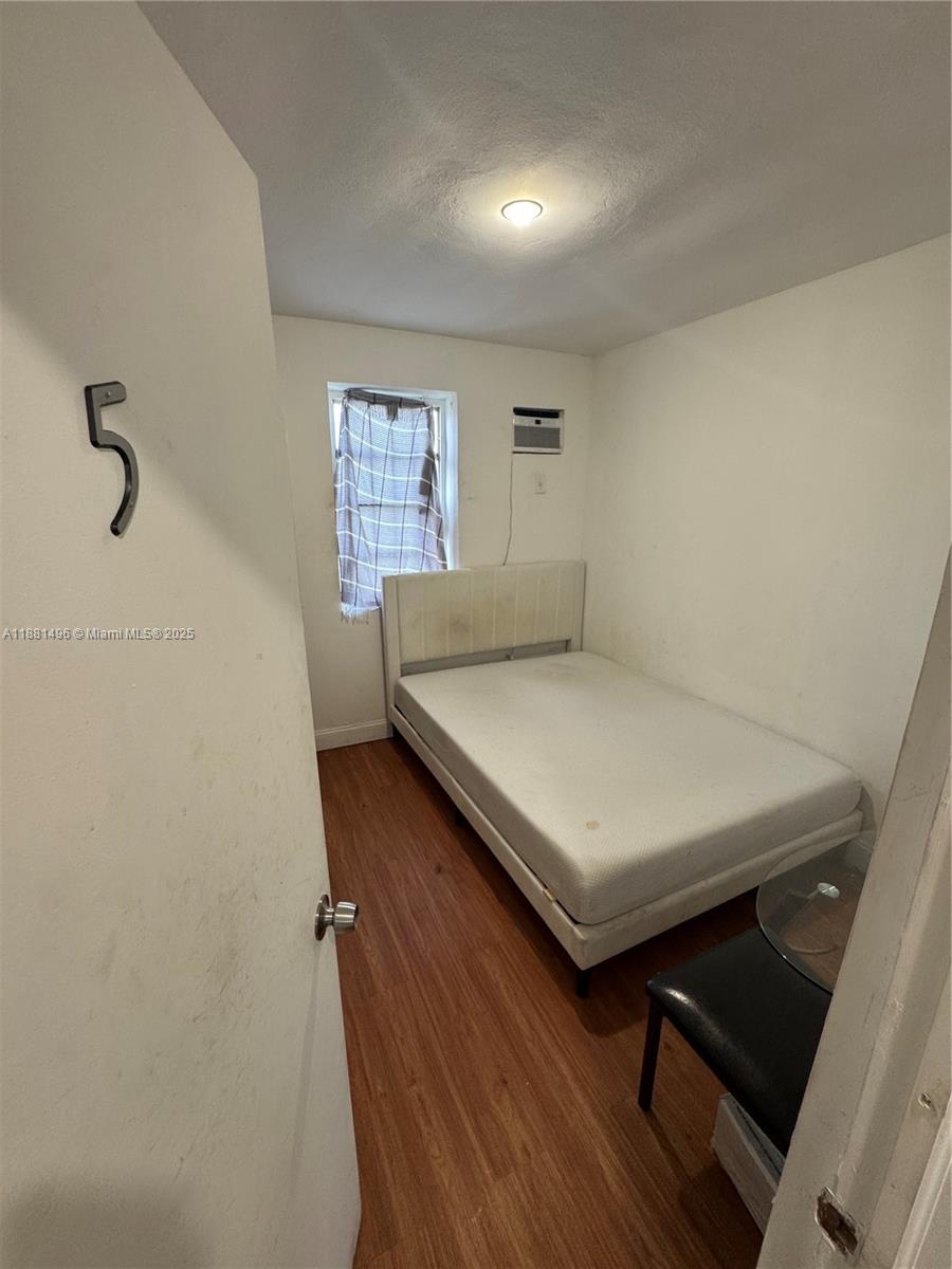 JENKINS ADDN TO LIBERTY C - Residential Income