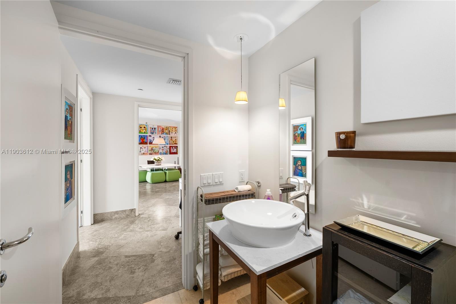 ICON CONDO - Residential Lease