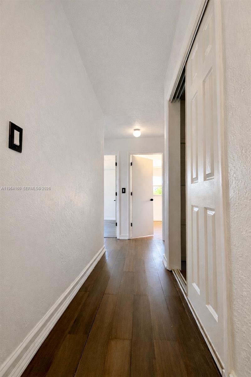 SANDERS PARK - Residential