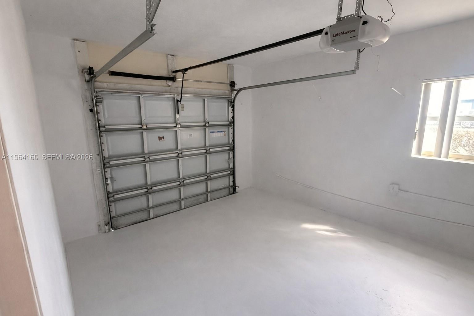 SANDERS PARK - Residential