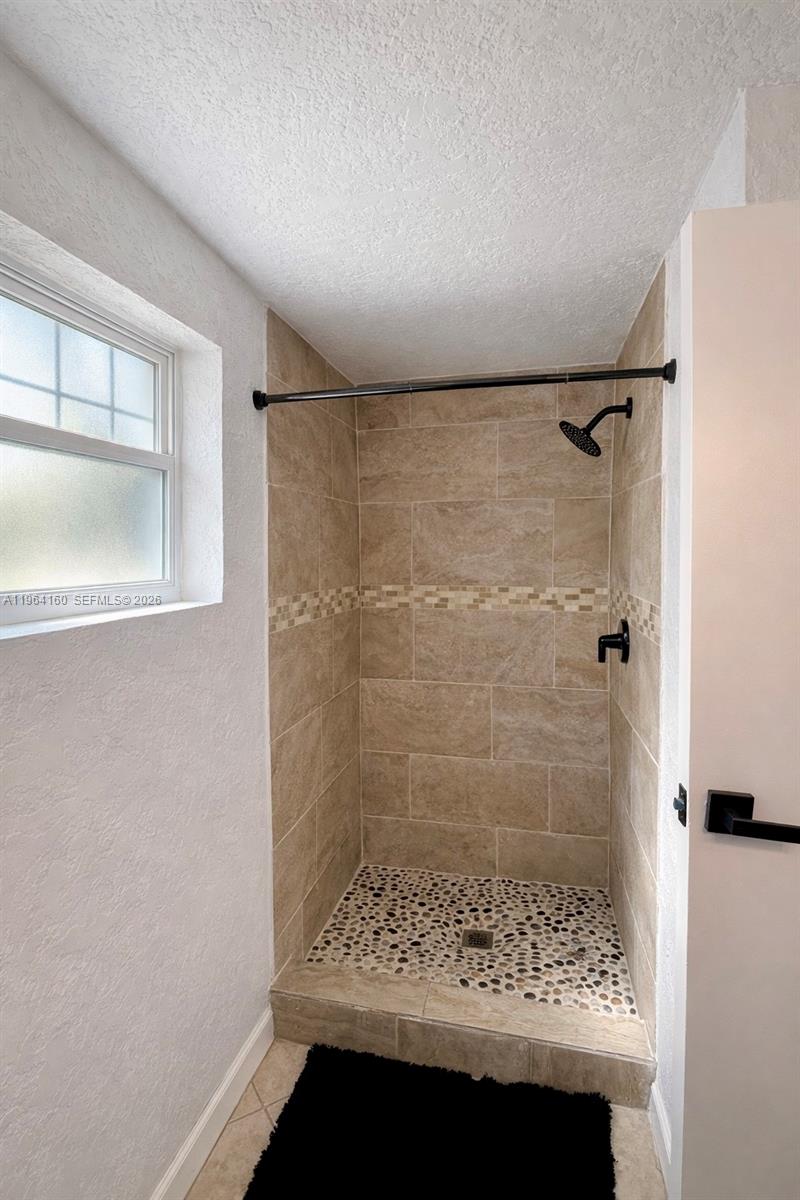 SANDERS PARK - Residential