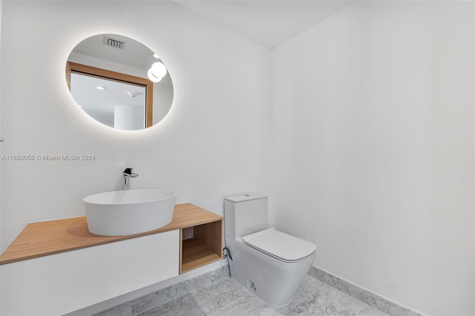 Onda Residences - Residential