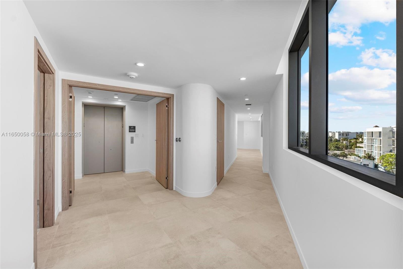 Onda Residences - Residential