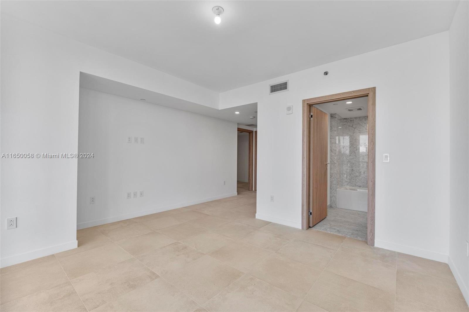 Onda Residences - Residential