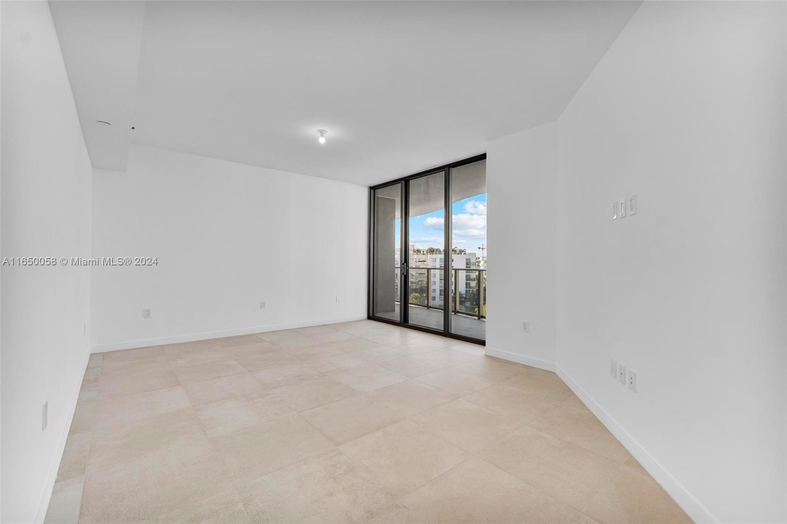 Onda Residences - Residential