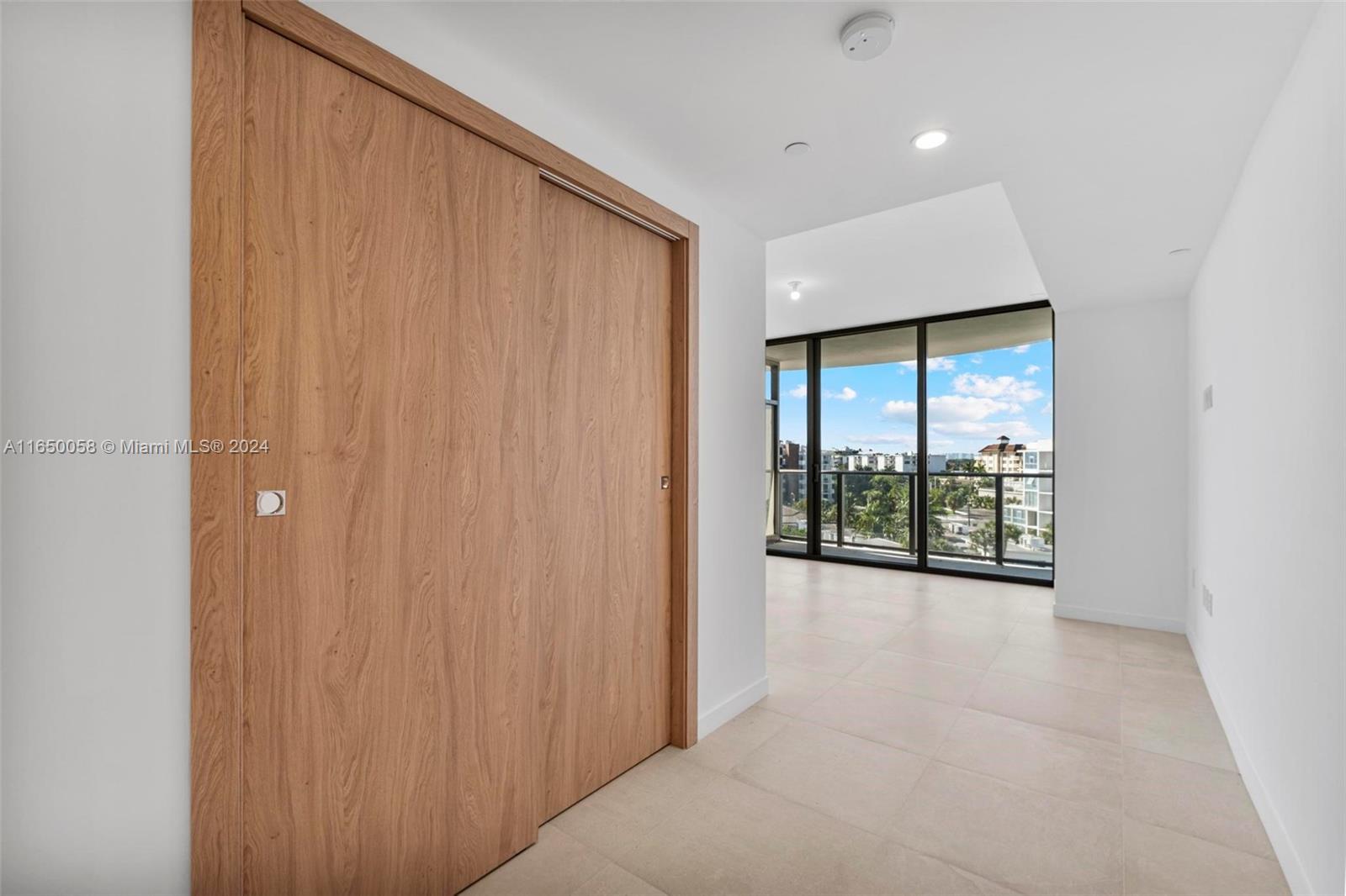 Onda Residences - Residential