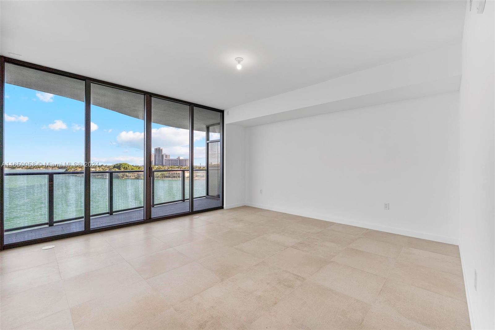 Onda Residences - Residential