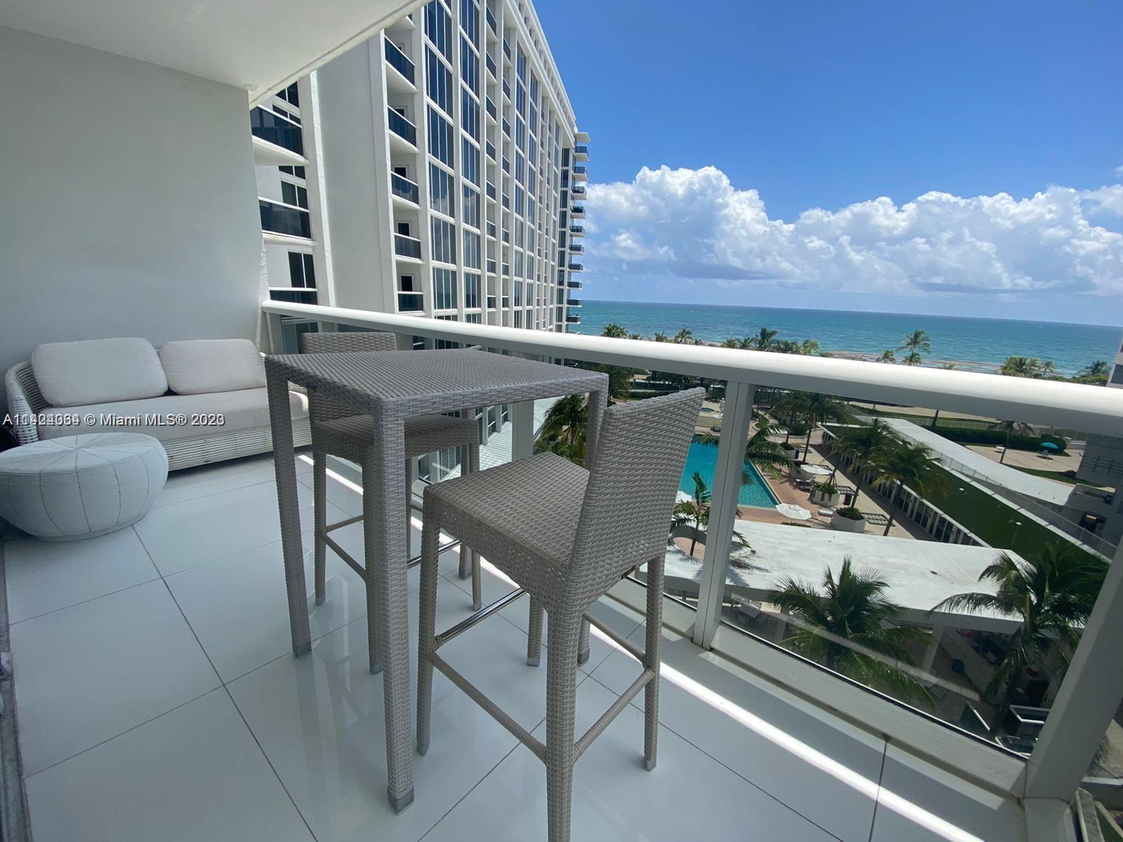 Modern bright apartment with direct views to the ocean in the heart of Bal Harbour. Full amenities pool, sauna, steam, gym, theater, beach service. Available also for the season Minimum 6 months.