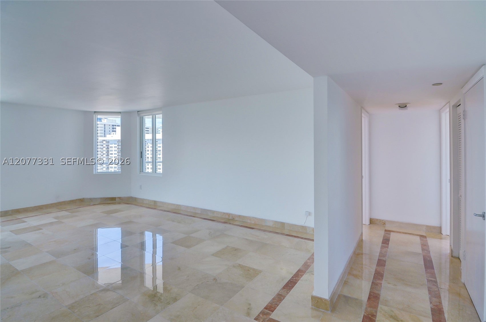 5900 Collins Ave 1508