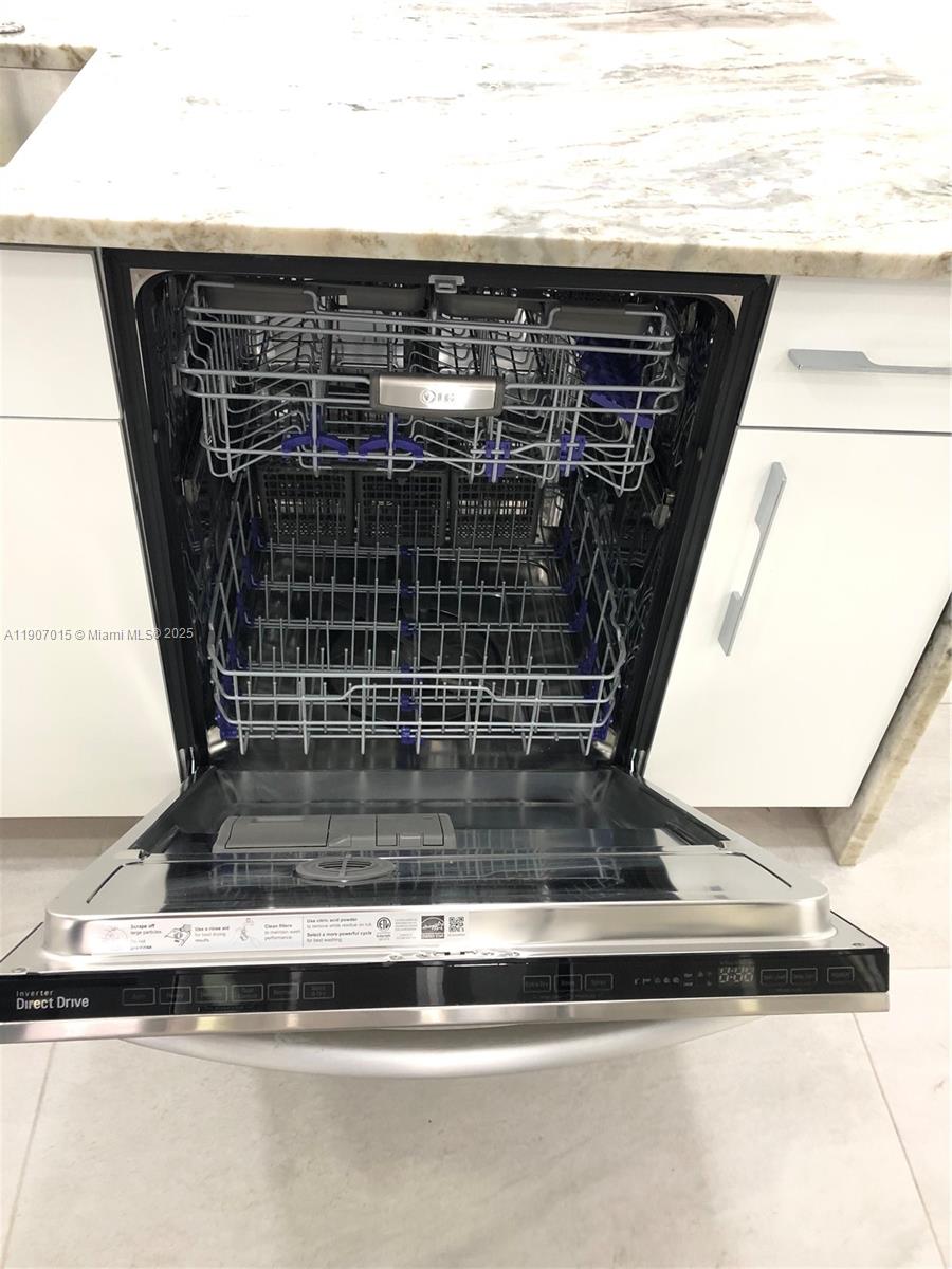 FLORICANA INC - Residential Lease