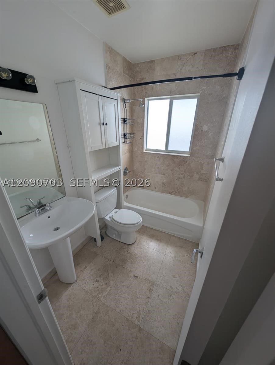 10101 W Bay Harbor Dr 9