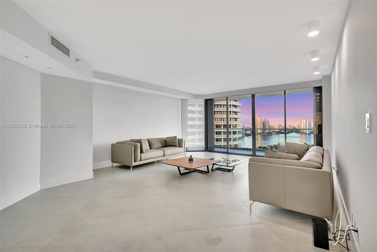 Property for Sale at 2800 Island Blvd 1802, Aventura, Miami-Dade County, Florida - Bedrooms: 3 
Bathrooms: 4  - $1,775,000
