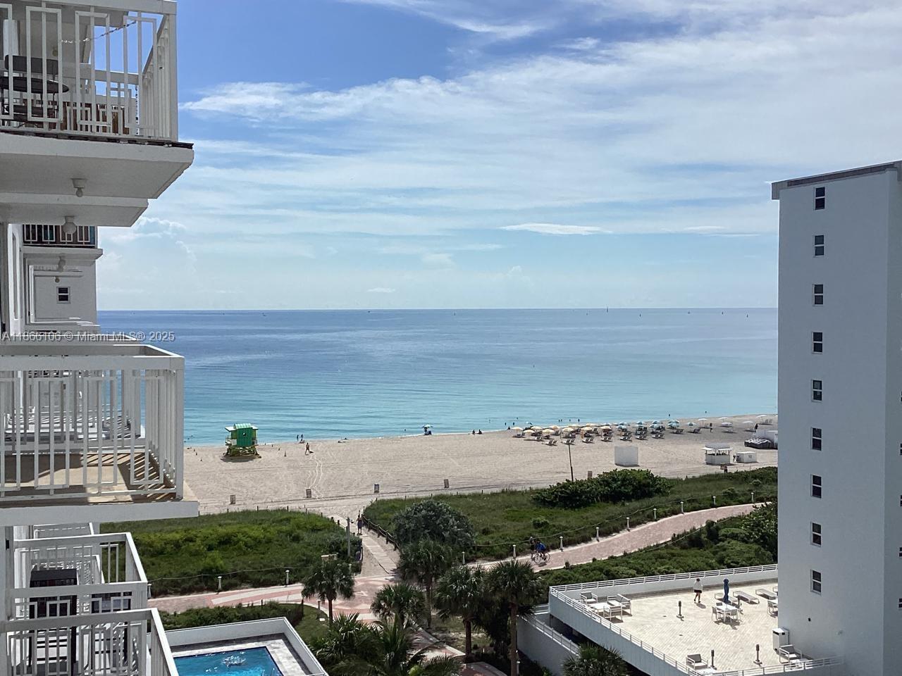 THE PRESIDENTIAL CONDO - Residential