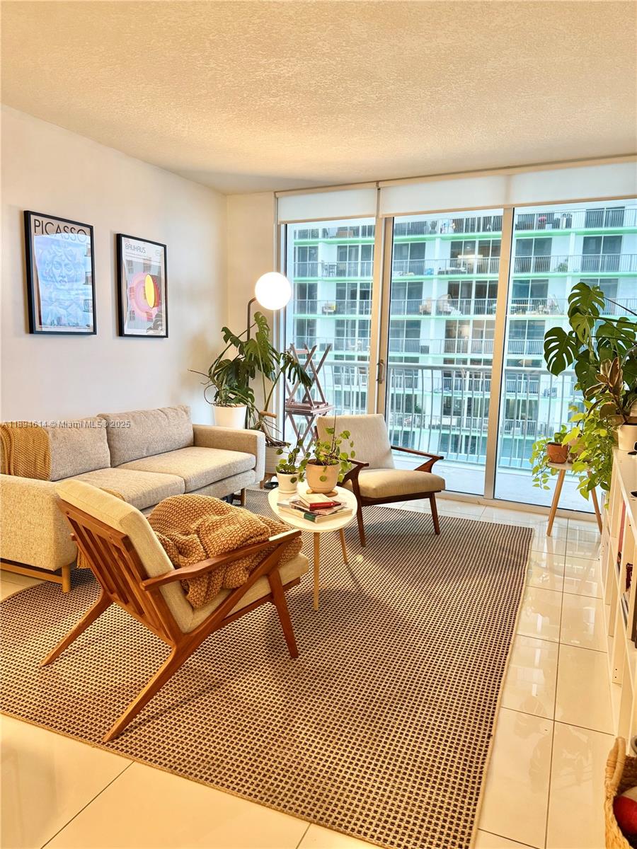 OPERA TOWER CONDO - Residential Lease