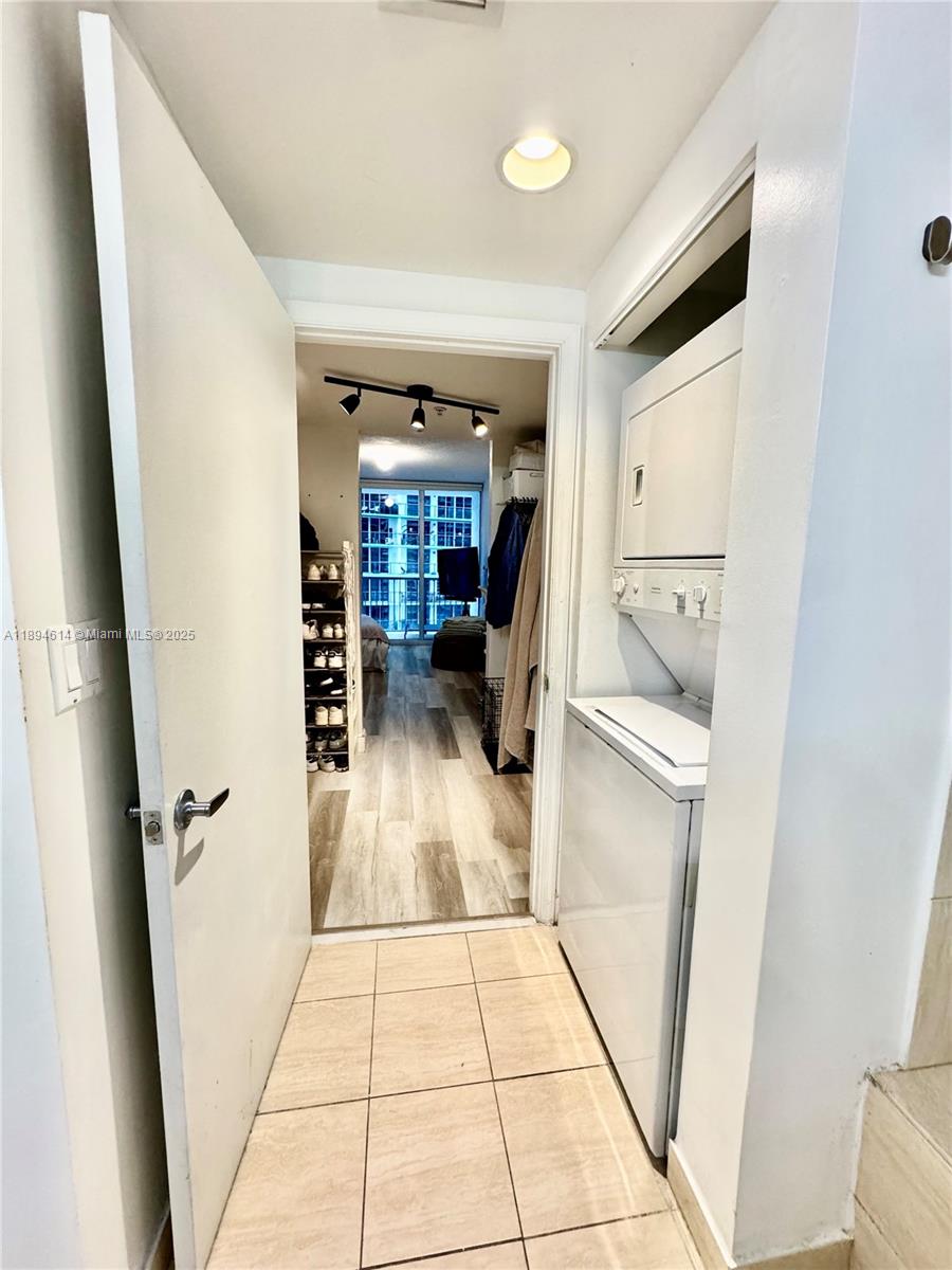 OPERA TOWER CONDO - Residential Lease