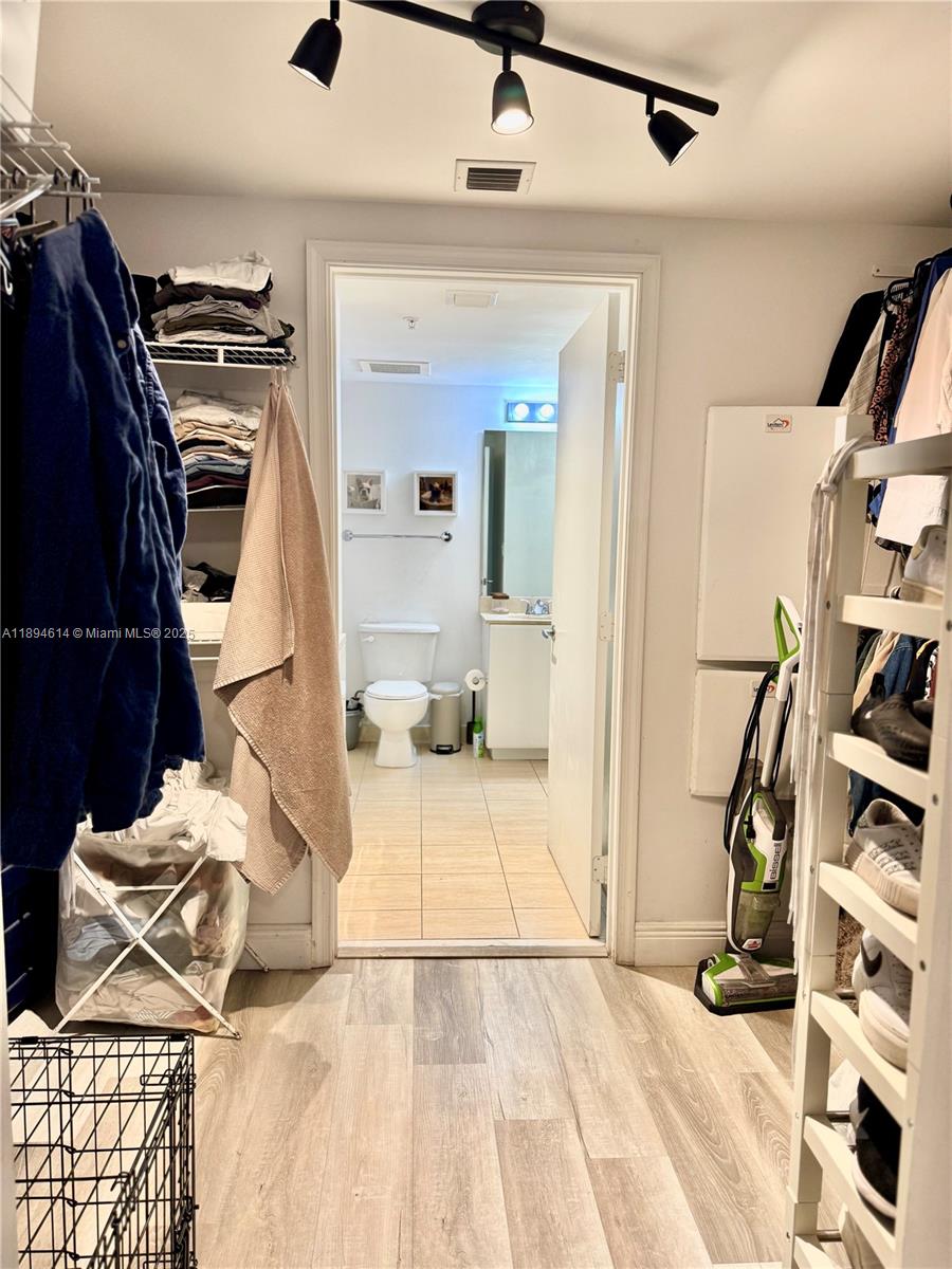 OPERA TOWER CONDO - Residential Lease