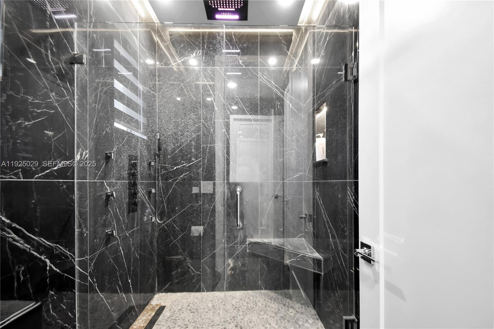 CIRCLE S ESTATES - Residential