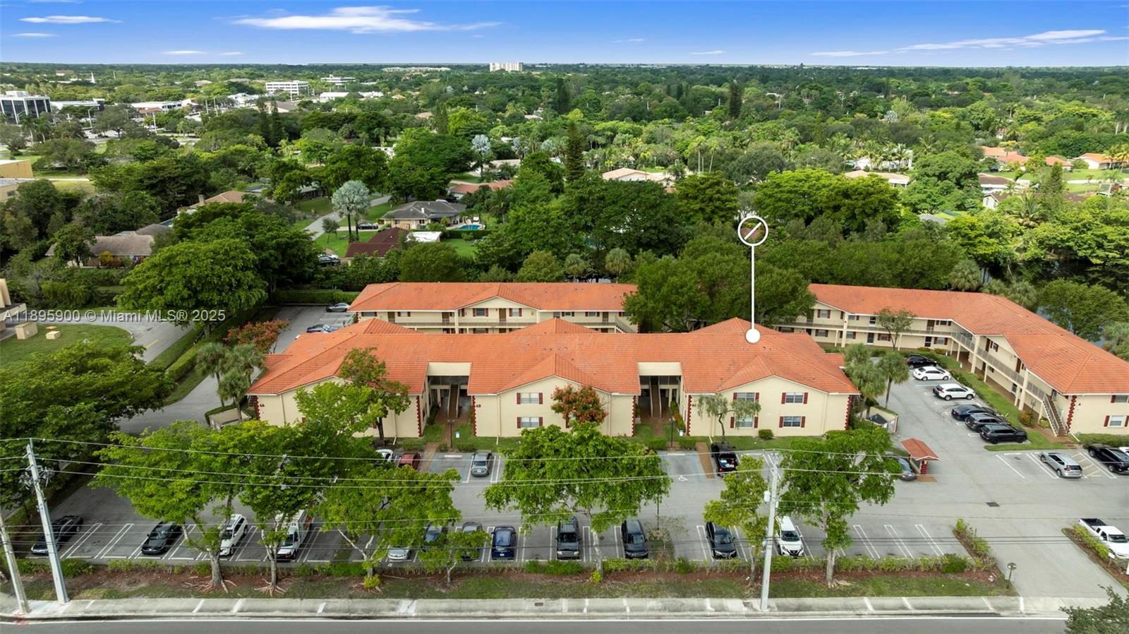 HOLIDAY VILLAGE OF CORAL - Residential