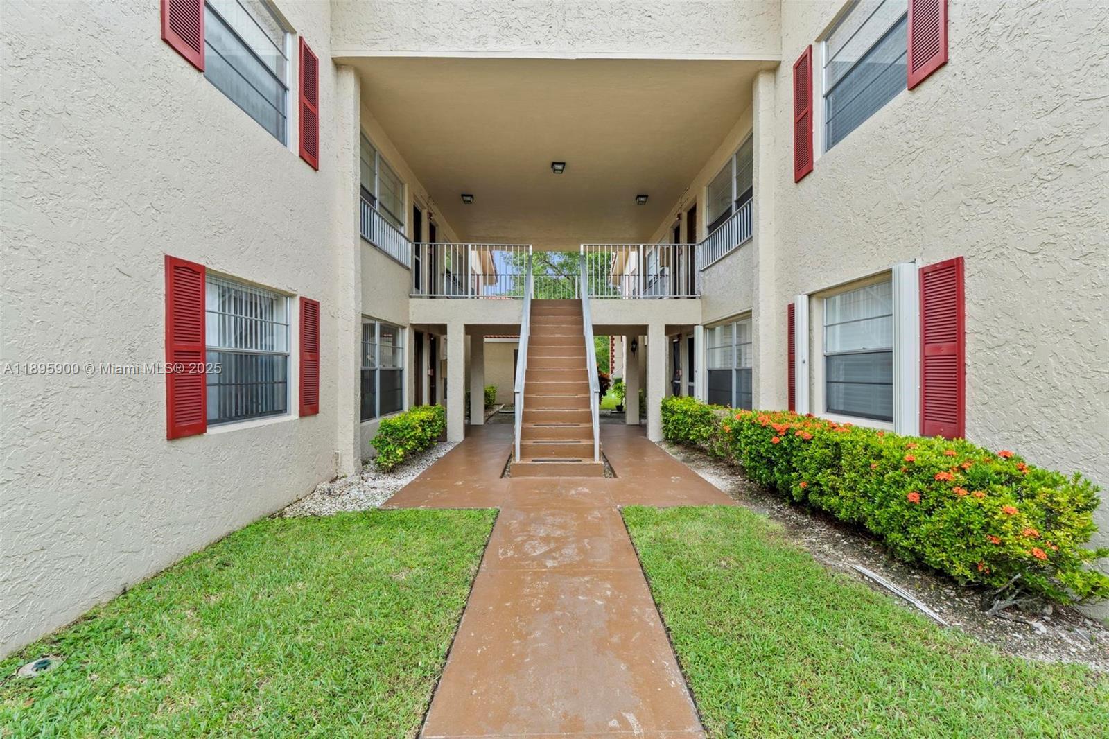 View photos, virtual tours, details... 3586 N University Dr U-6