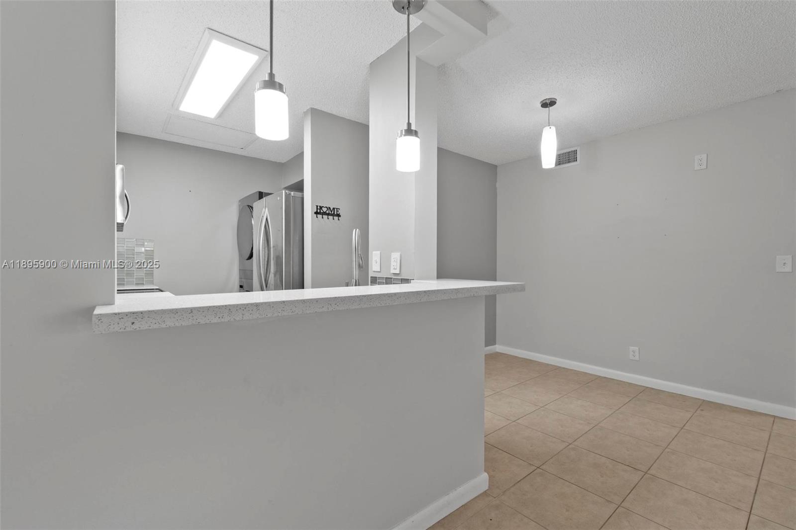 HOLIDAY VILLAGE OF CORAL - Residential