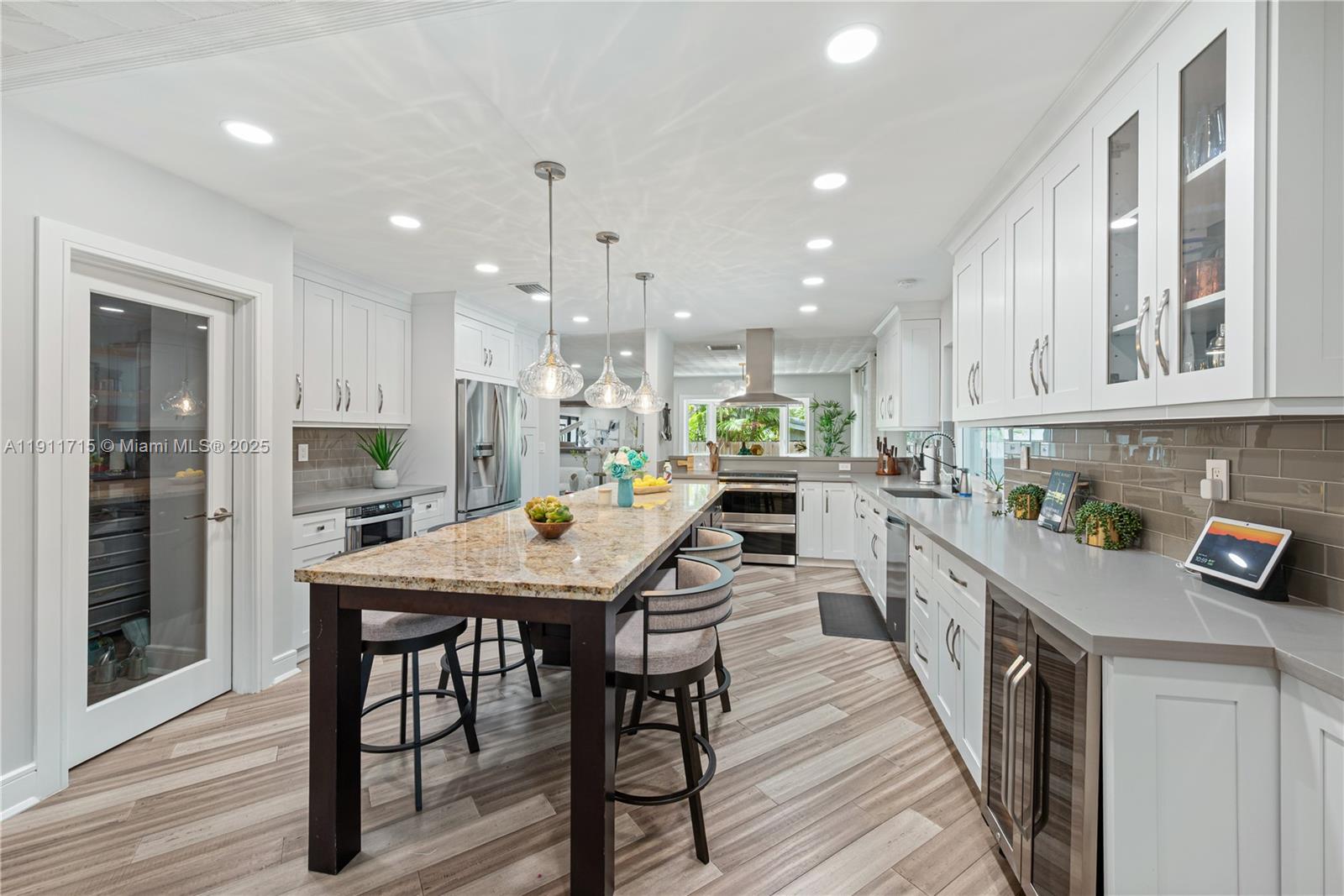 HARRIS ESTATES - Residential Lease